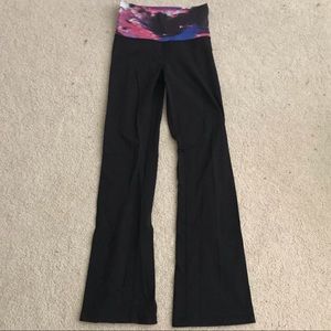 Lululemon yoga pants